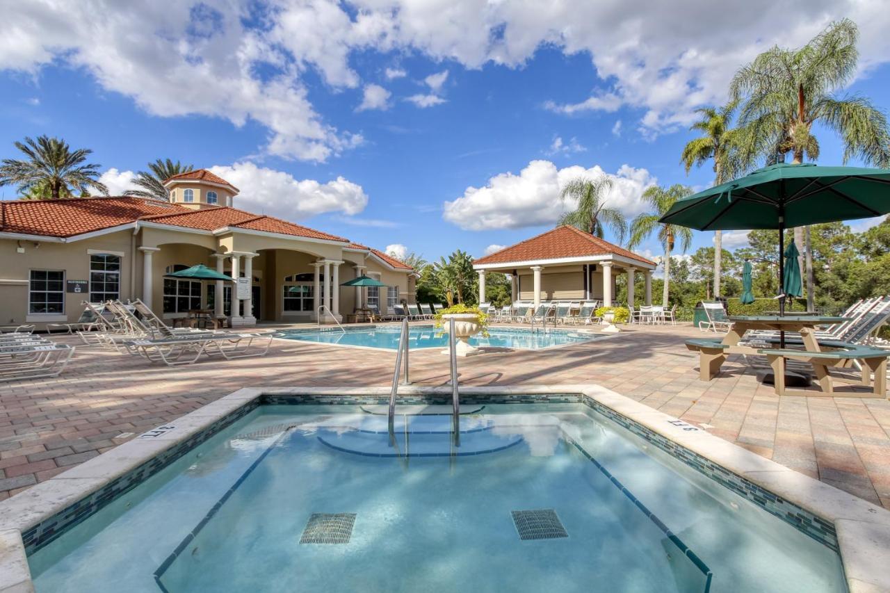 Minnie And Mickeys Mansion - Emerald Island Kissimmee Luaran gambar